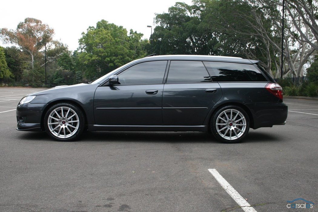 Wagon Diamond Grey Side.jpg