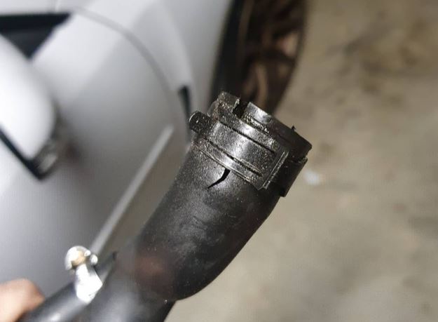 Crank Breather 1.JPG