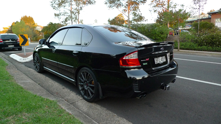 sti_002.jpg
