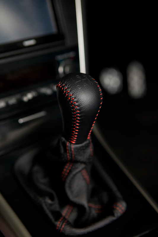 JDM red stitch gear knob web sized.jpg