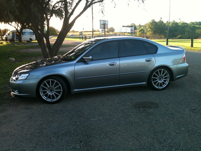dedee 001 (Copy).jpg