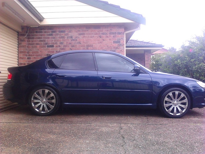 subaru liberty.jpg