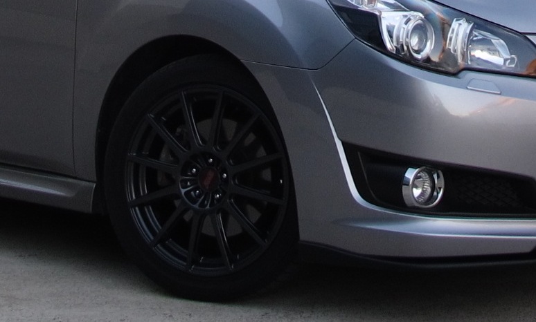 IMG_4328_wheel cropped.jpg